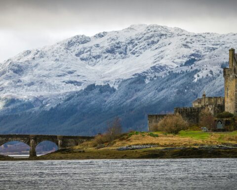 Castle on Loch